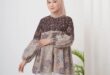 model atasan batik kombinasi kain polos modern_85bd0a4c4.jpg