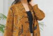 model baju batik wanita untuk orang gemuk_5a78ba634.jpg