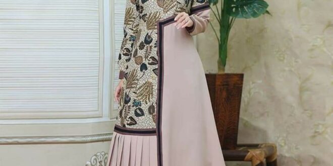 model baju batik kombinasi polos wanita terbaru_8a6ed8827.jpg