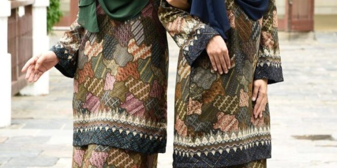 model baju batik wanita untuk pesta pernikahan_e5e2176b7.jpg