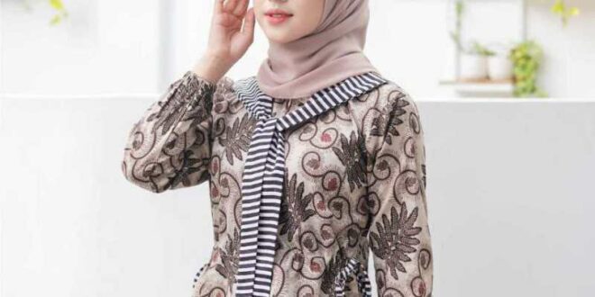 model batik wanita terbaru_166062606.jpg